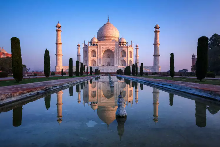 Delhi to Agra Cab