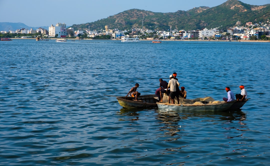 Delhi to Ajmer Taxi
