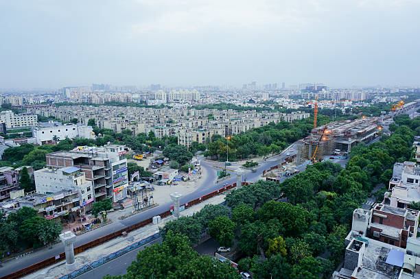 Haldwani to Noida Taxi